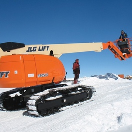 JLG 660SJC